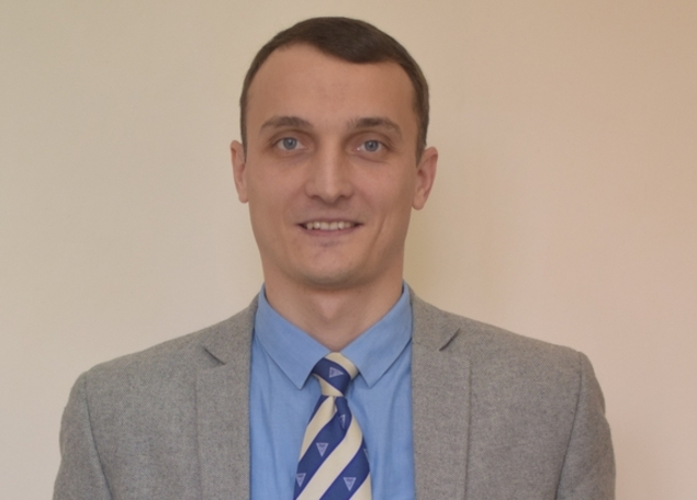 Саратовский политолог отметил, что противники строительства школы в Молодежном хотят посеять хаос в обществе